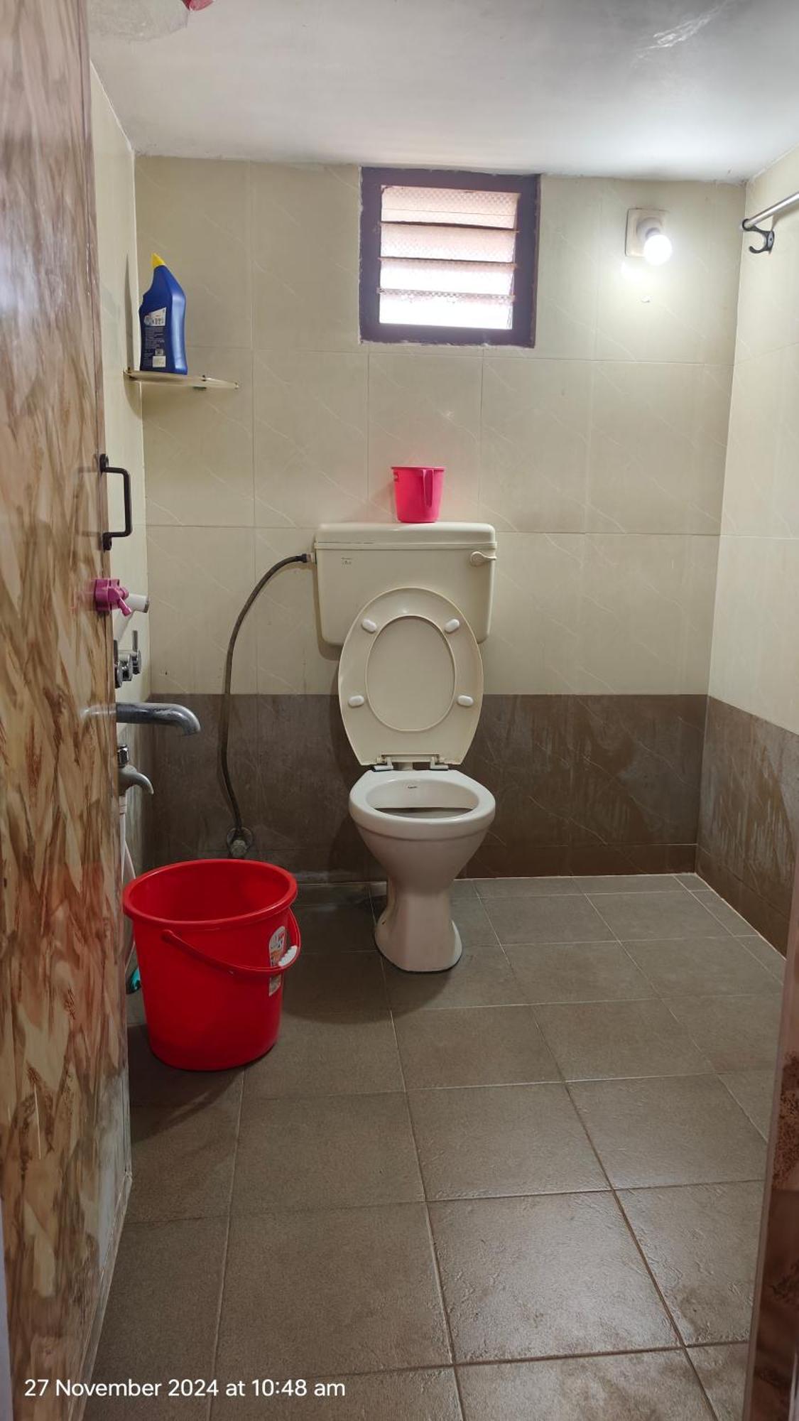 Selvams Home Stay Tiruchchendur Exterior photo